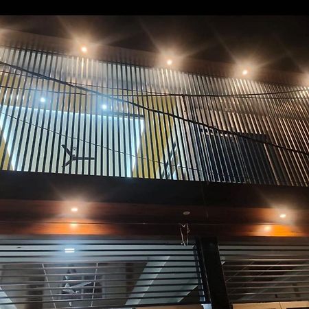 Hotel O Home Aditya Inn Suits Homestay Ayodhya Exterior foto